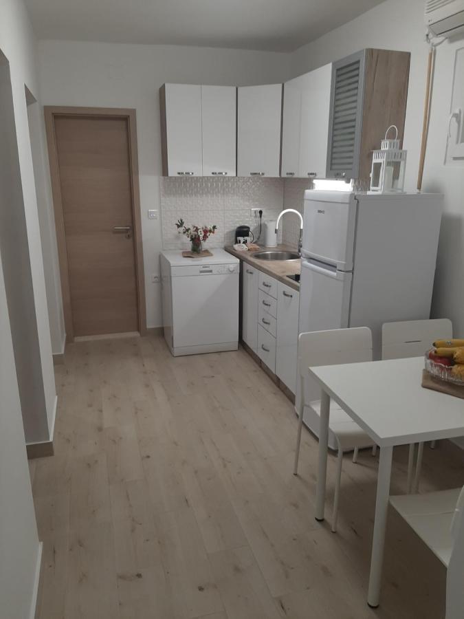 Apartman Maslina Писак Экстерьер фото