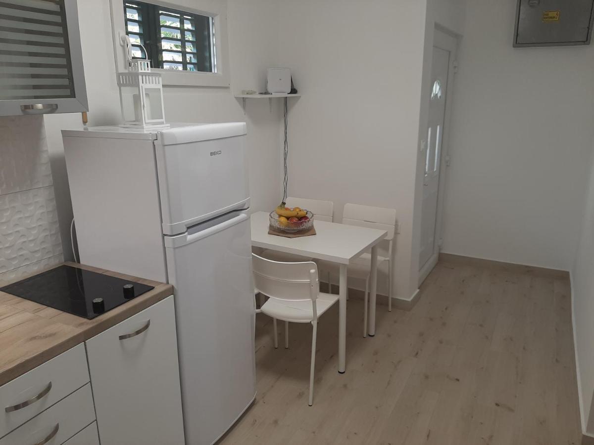 Apartman Maslina Писак Экстерьер фото