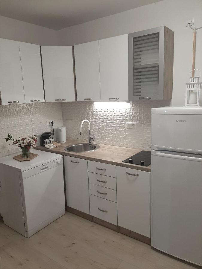 Apartman Maslina Писак Экстерьер фото