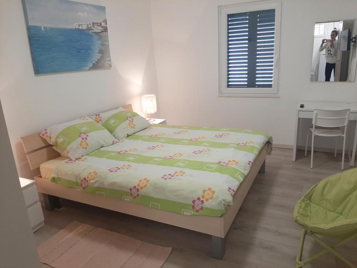 Apartman Maslina Писак Экстерьер фото